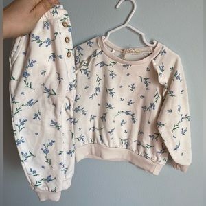 Jessica Simpson matching floral outfit